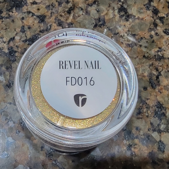 Revel dip powder - Picture 3 of 3